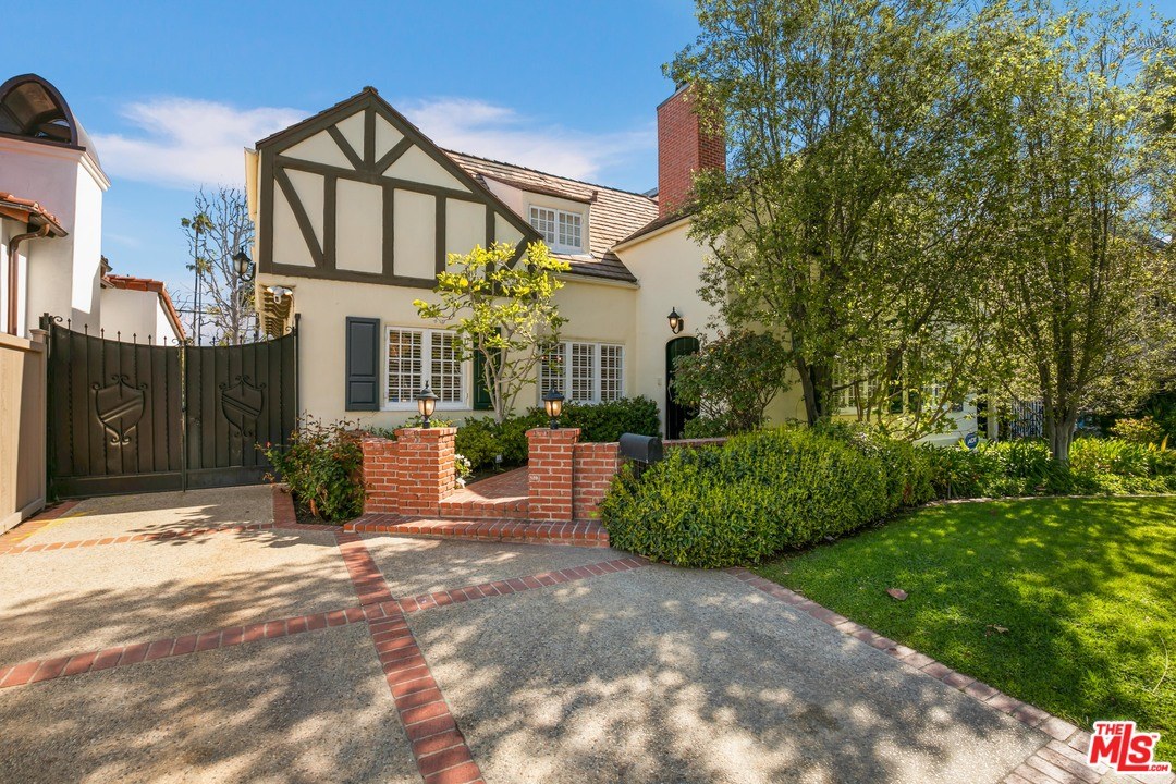 A Santa Monica home Jordan sold