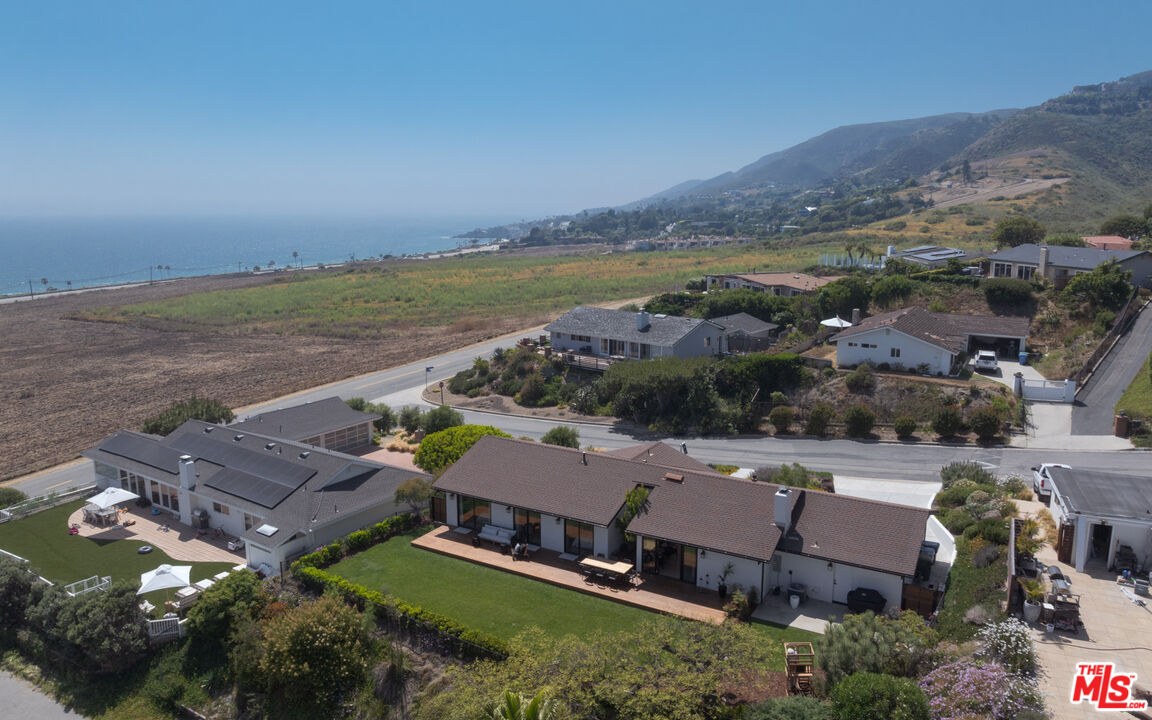 Aerial of a Malibu neighborhood Jordan sold in
