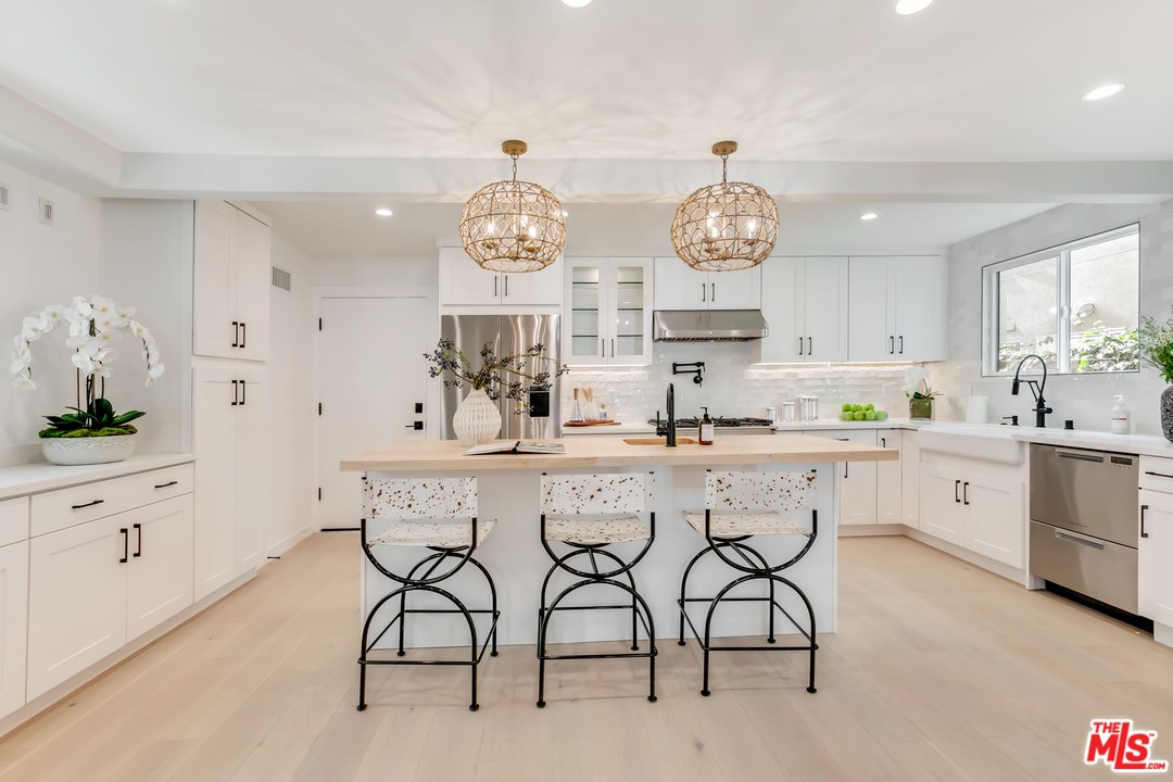 A kitchen in a Santa Monica home Jordan sold